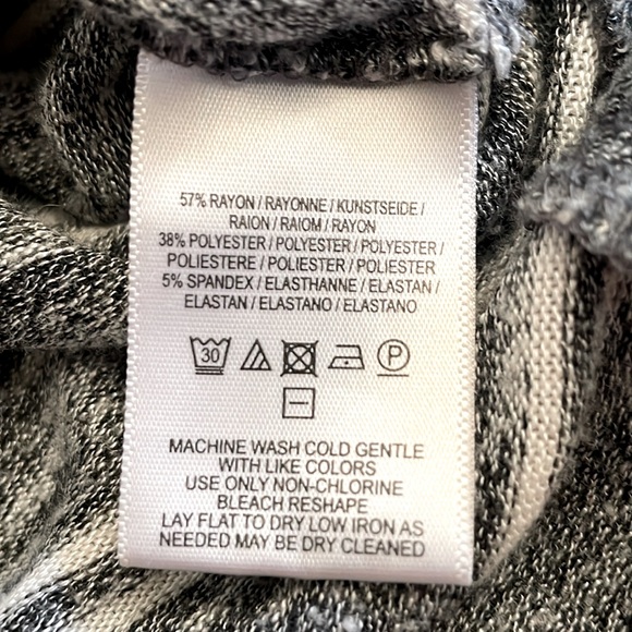 Anthropologie Postmark Grey and White Striped Swing Turtleneck Top Size XS. - Picture 7 of 7